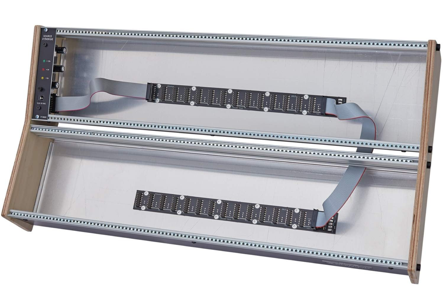 Eowave 6U Studio Case Angled 2x 104HP incl. PSU