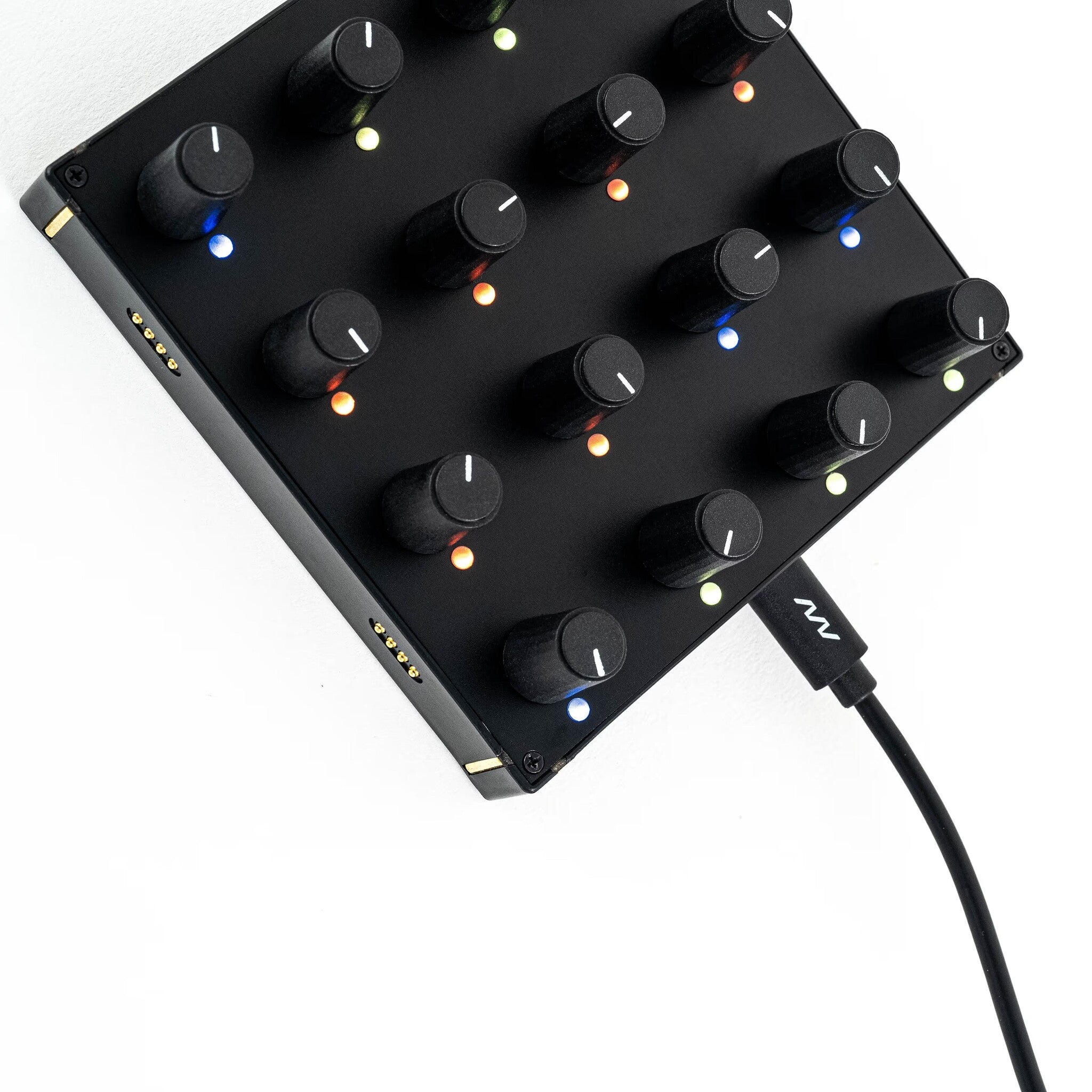 Intech Studio Grid Series 3 - PO16 Linear