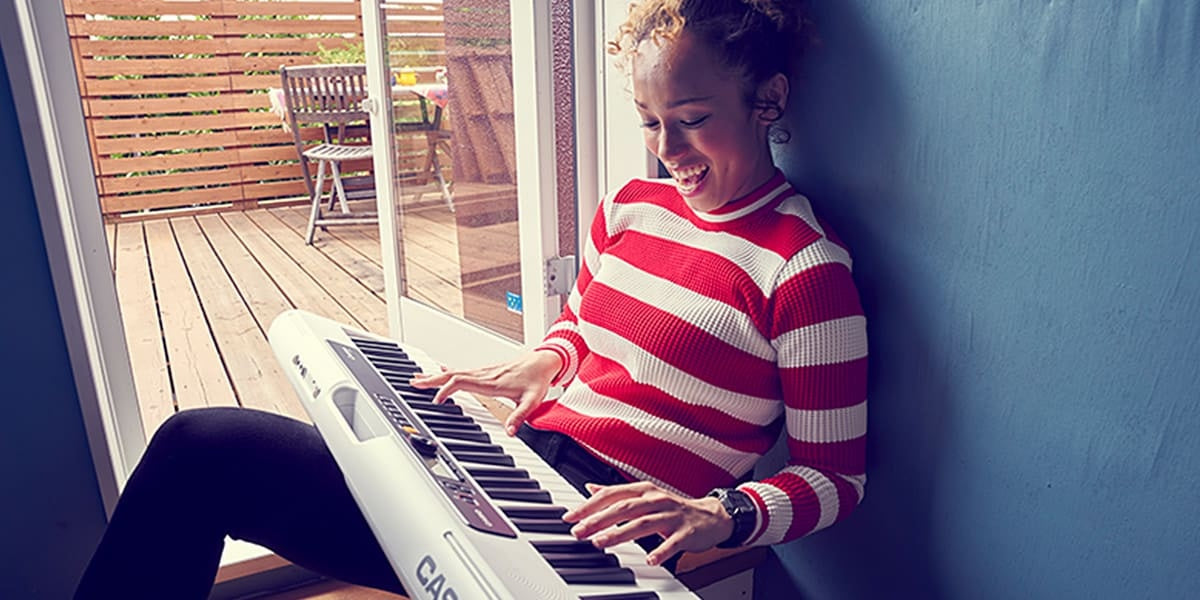 CT-S200 Casiotone Series Keyboard (White)