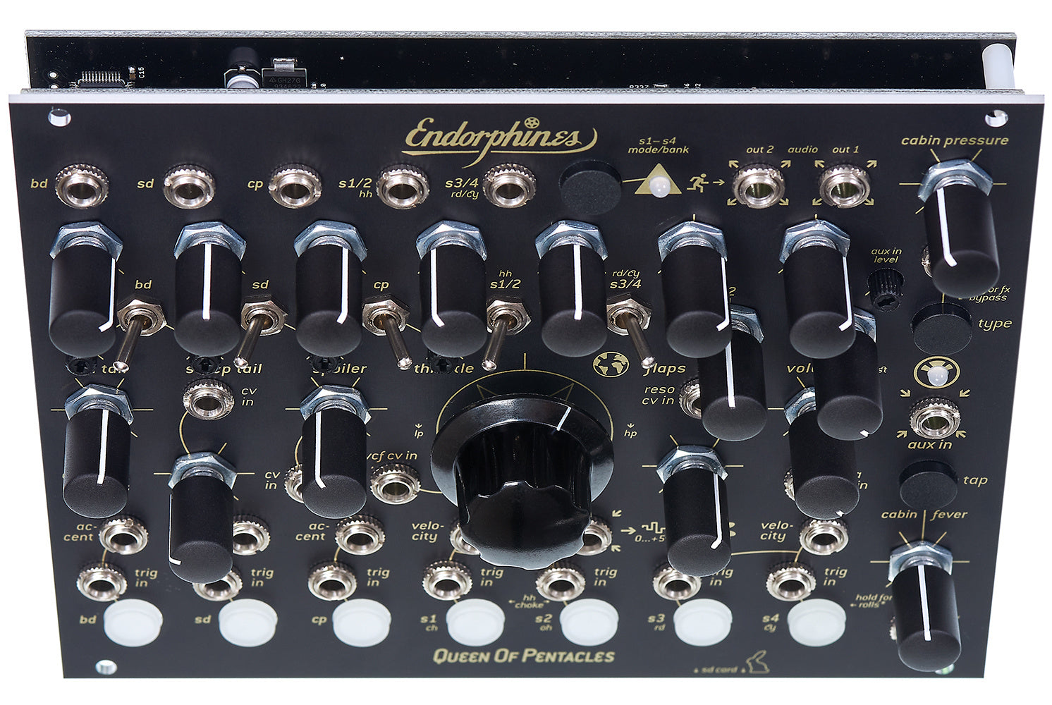 Endorphin.es Queen of Pentacles_BLCK