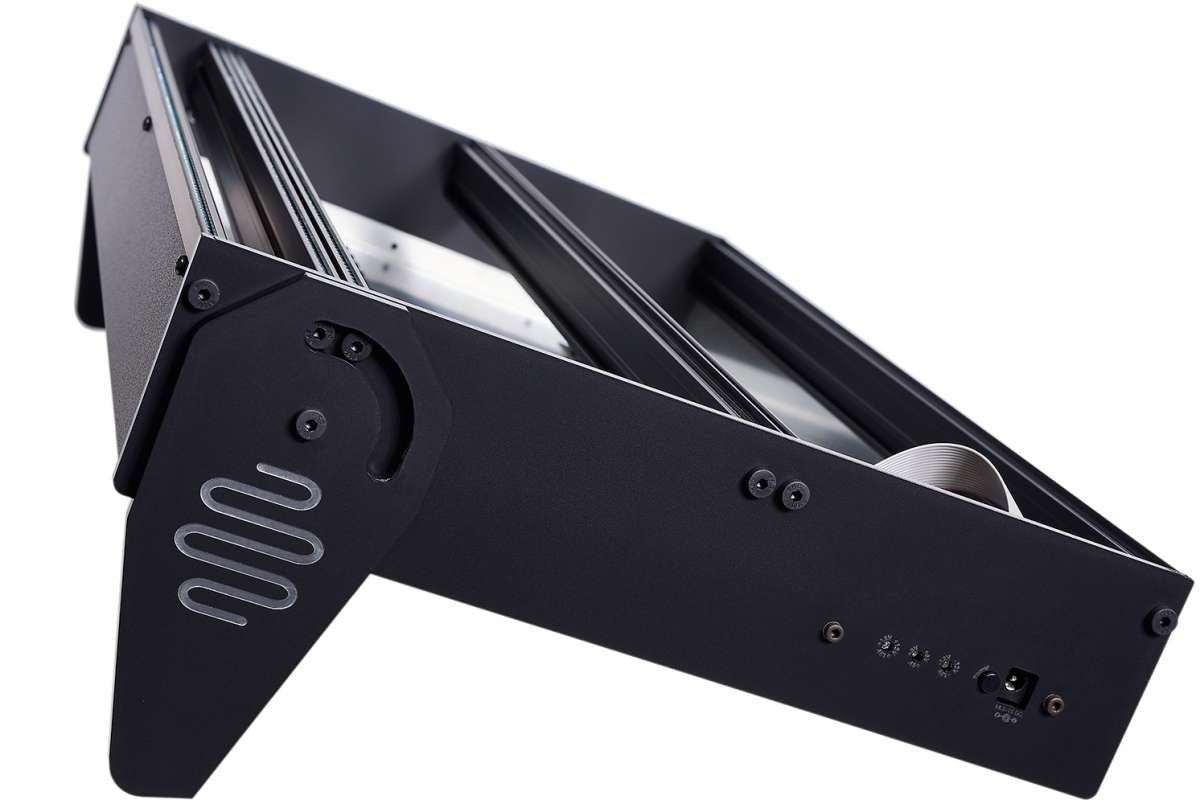 Eowave 7U black 2x 104TE incl. PSU