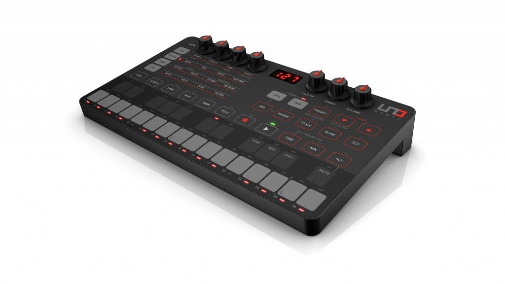 IK Multimedia Uno Synth