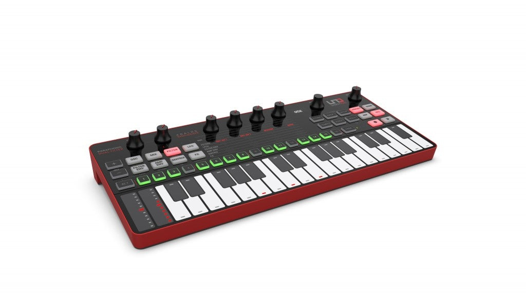IK Multimedia UNO Synth Pro Desktop