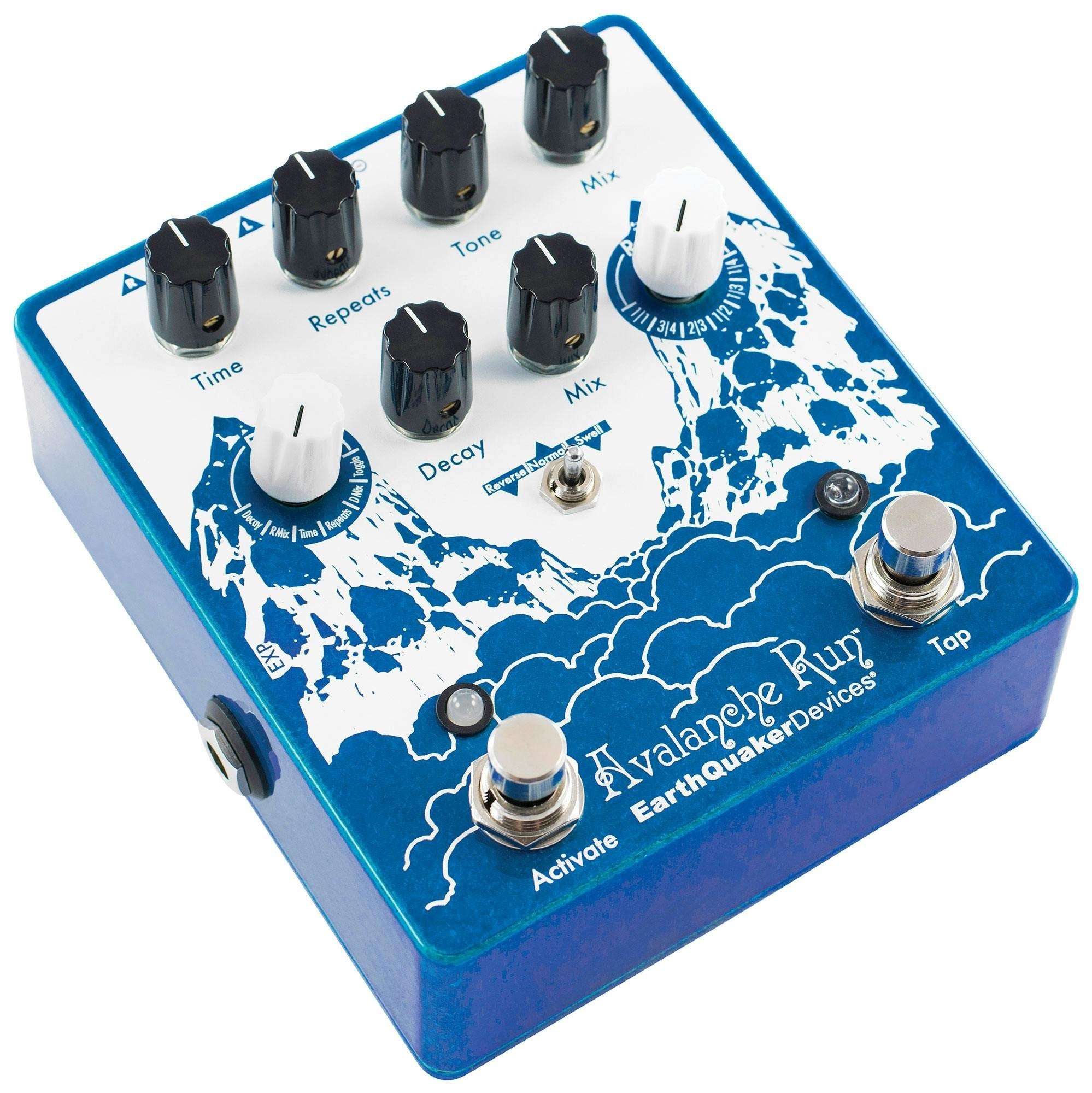 Earthquaker devices AVALANCHE RUN V2
