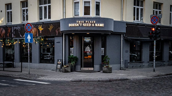 This Place Doesn't Need A Name - Vairākas lokācijas