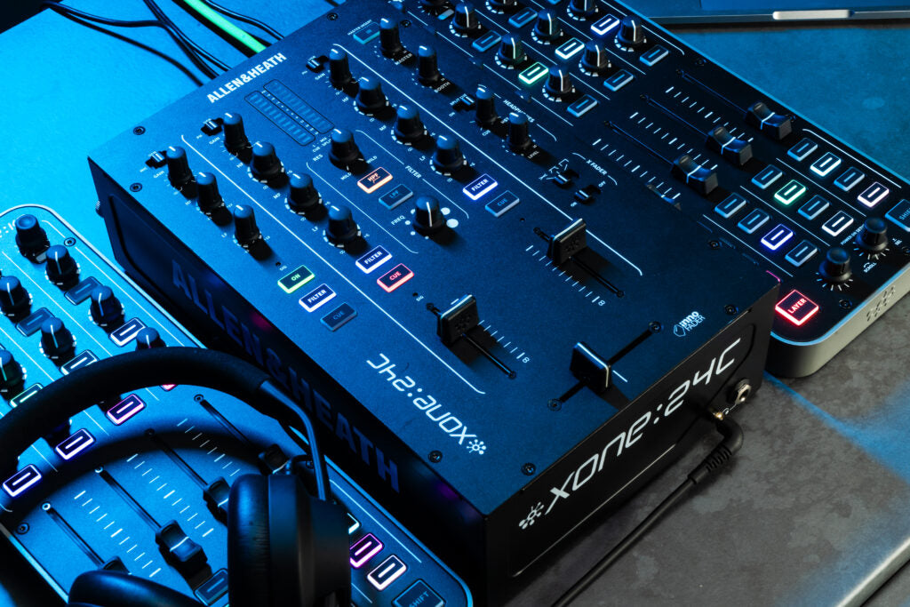 Allen & Heath Xone:24C