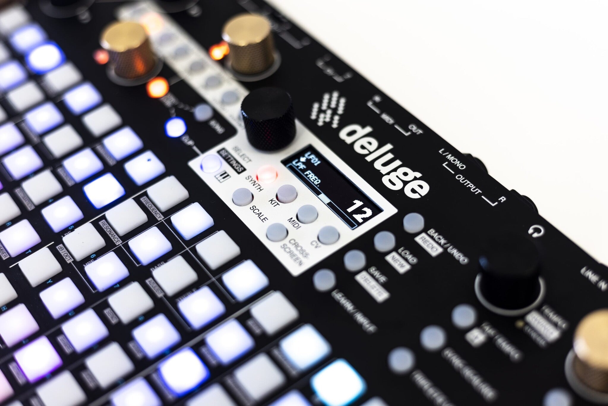 Synthstrom Audible Deluge