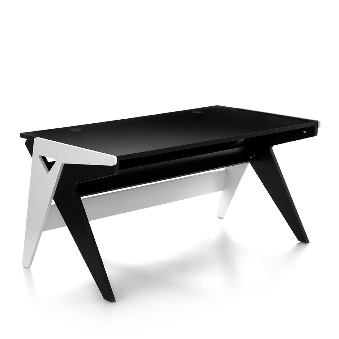 Zaor VISION O 63" desk