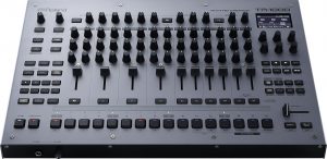 Roland TR-1000